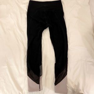 Athleta Tri-tone 7/8 Leggings